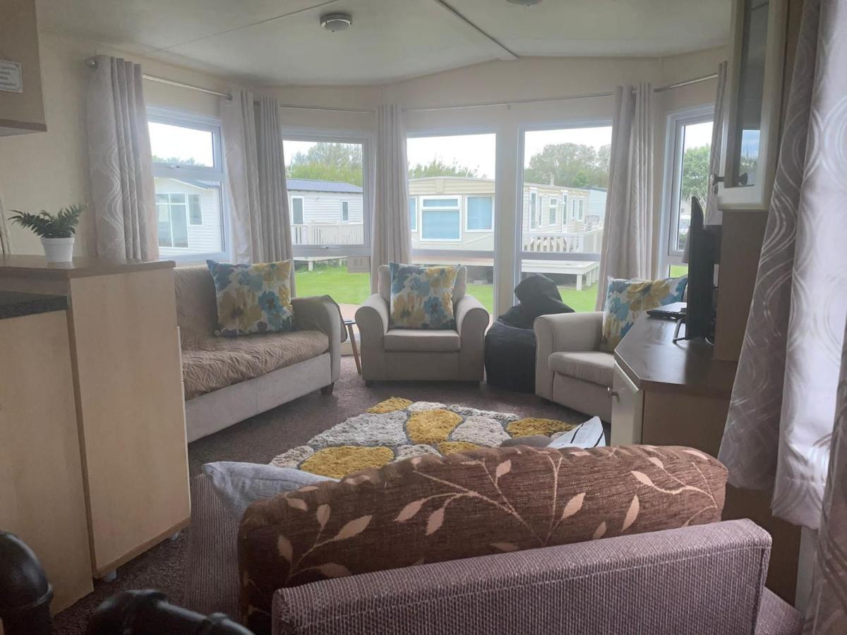 Remarkable 2-Bed Villa Caravan In Driffield Skipsea Bagian luar foto